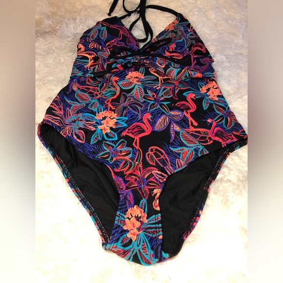 🦩VENUS Black and Pink One Piece Swimsuit Halter Style🦩 - Picture 3 of 16